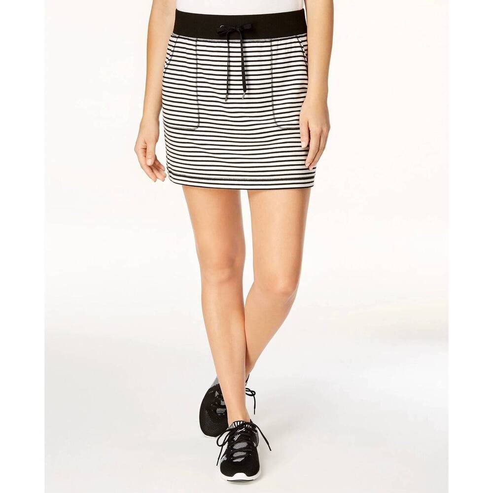 NEW IDEOLOGY activewear plus size fitness striped short skirt in classic stripe
